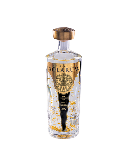 Tequila Solarum Extra Añejo Cristalino con oro 24k - 750 mL