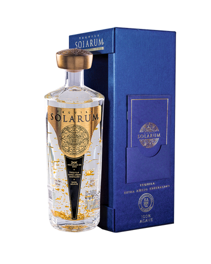 Tequila Solarum Extra Añejo Cristalino con oro 24k - 750 mL