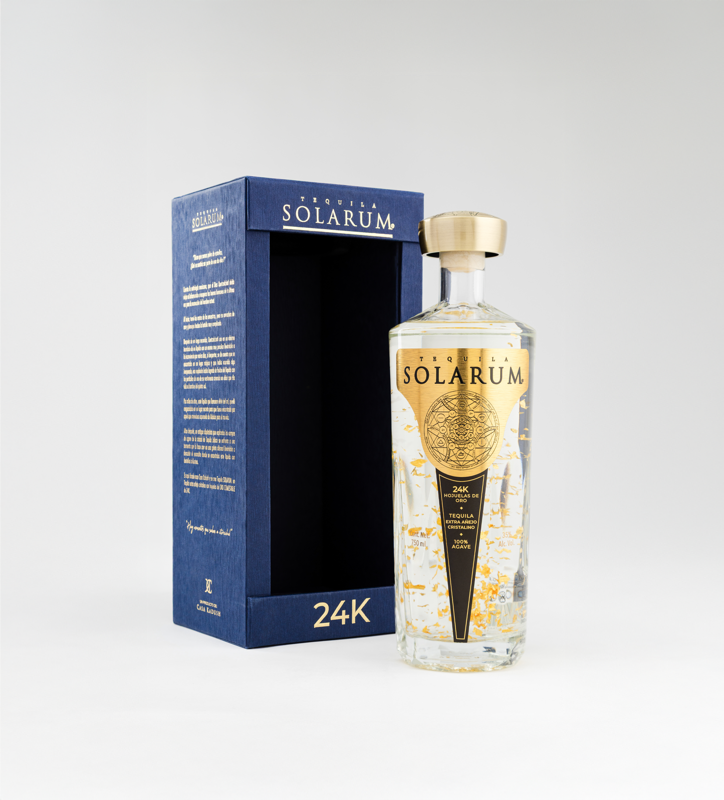 Tequila Solarum Extra Añejo Cristalino con oro 24k - 750 mL